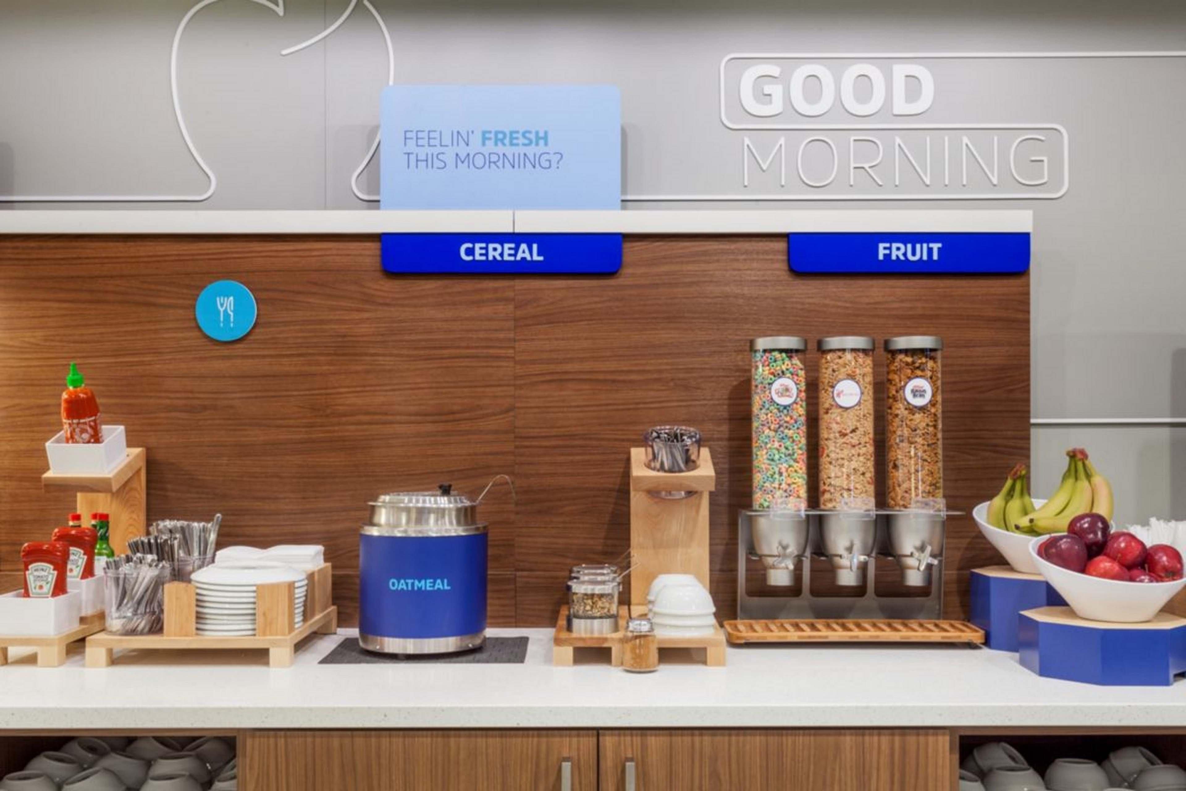 Holiday Inn Express Hotel & Suites Emporia By Ihg Bagian luar foto