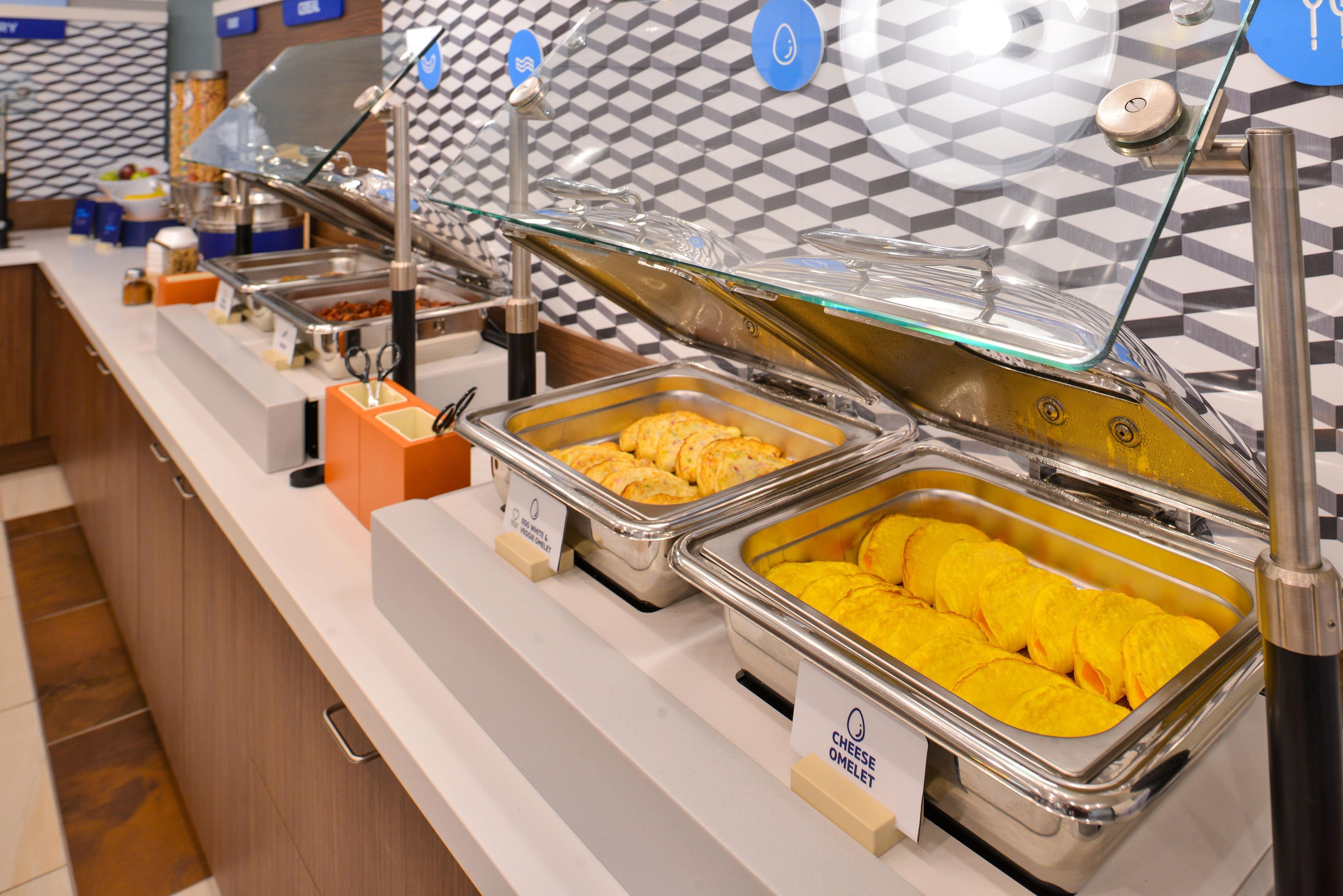 Holiday Inn Express Hotel & Suites Emporia By Ihg Bagian luar foto